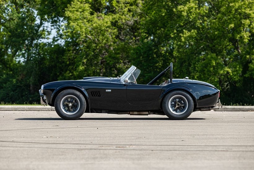 Shelby 427 Cobra Roadster