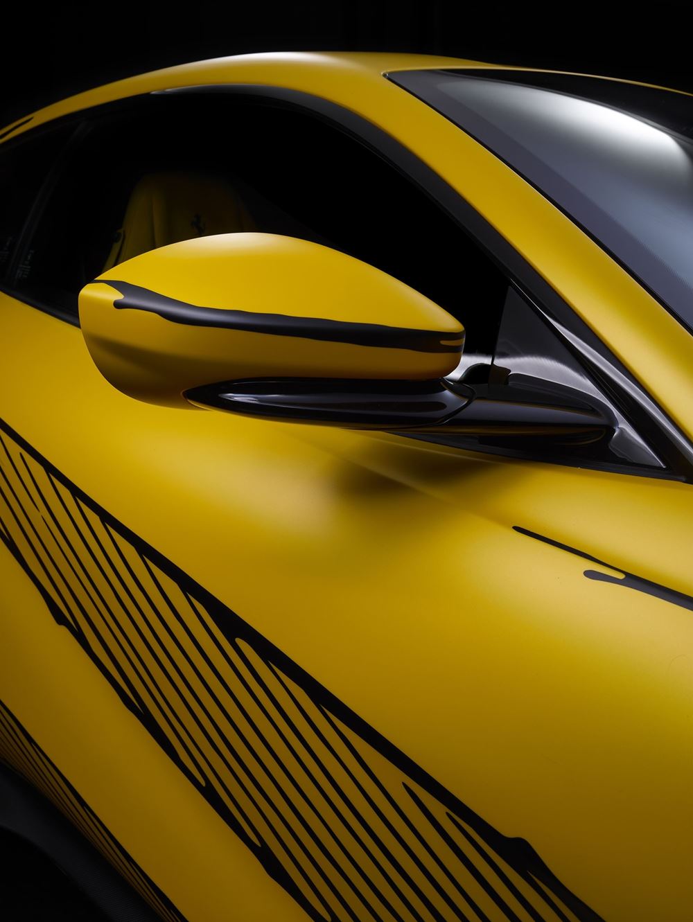 Ferrari 812 Competizione Tailor Made