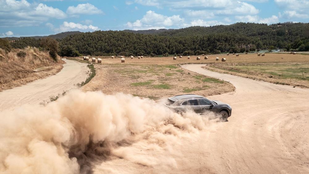 Porsche Cayenne Electric