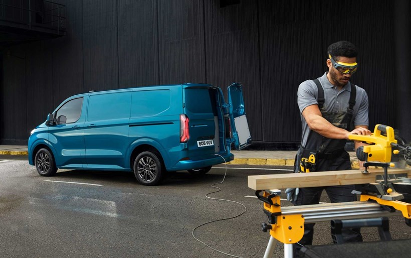 Ford E-Transit Custom