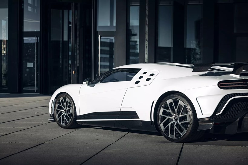 Bugatti Centodieci δημοπρασία