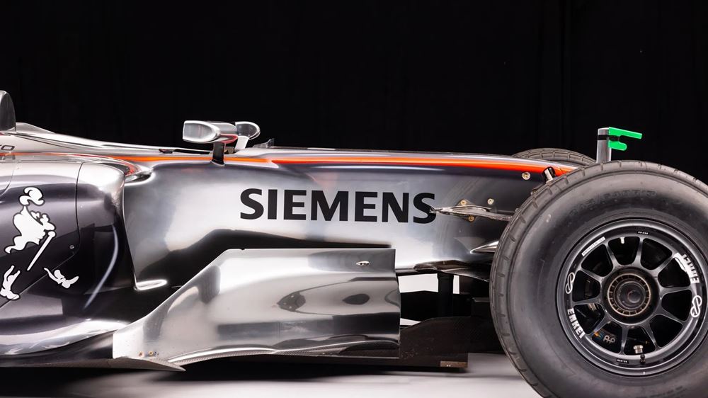 McLaren Mercedes MP4-21