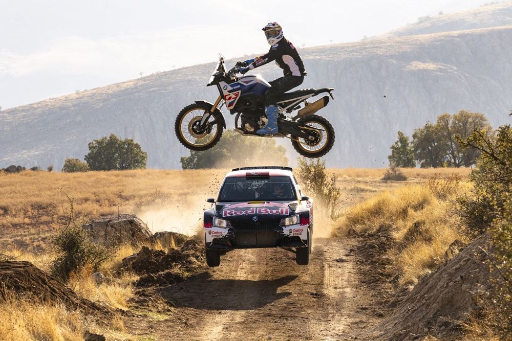 Red Bull Φαραγγι Τουρκία Skoda Fabia Rally BMW F900 GS