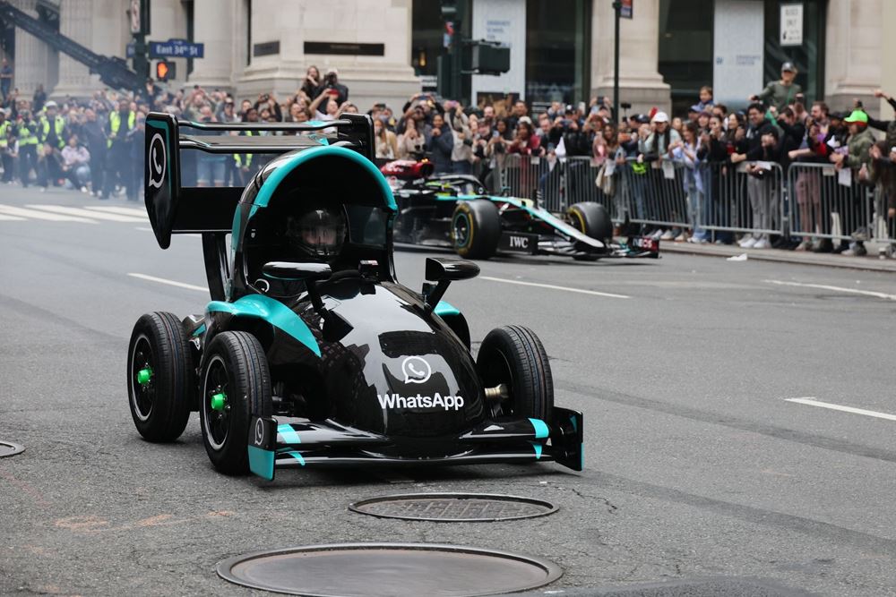 Mercedes F1 5η Λεωφόρος Νέα Υόρκη Empire State Building