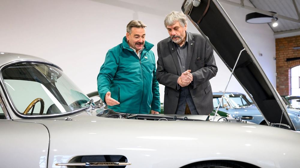 Aston Martin DB5 Vantage restoration