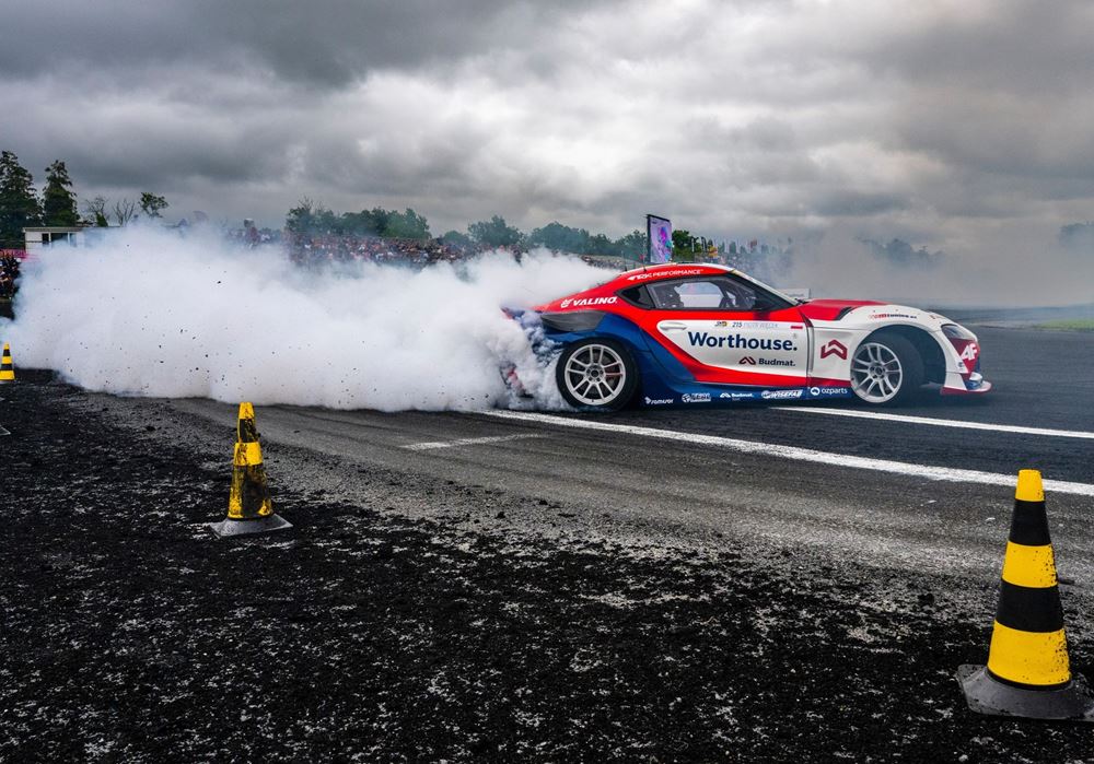 Piotr Wiecek Drift Masters Gymkhana