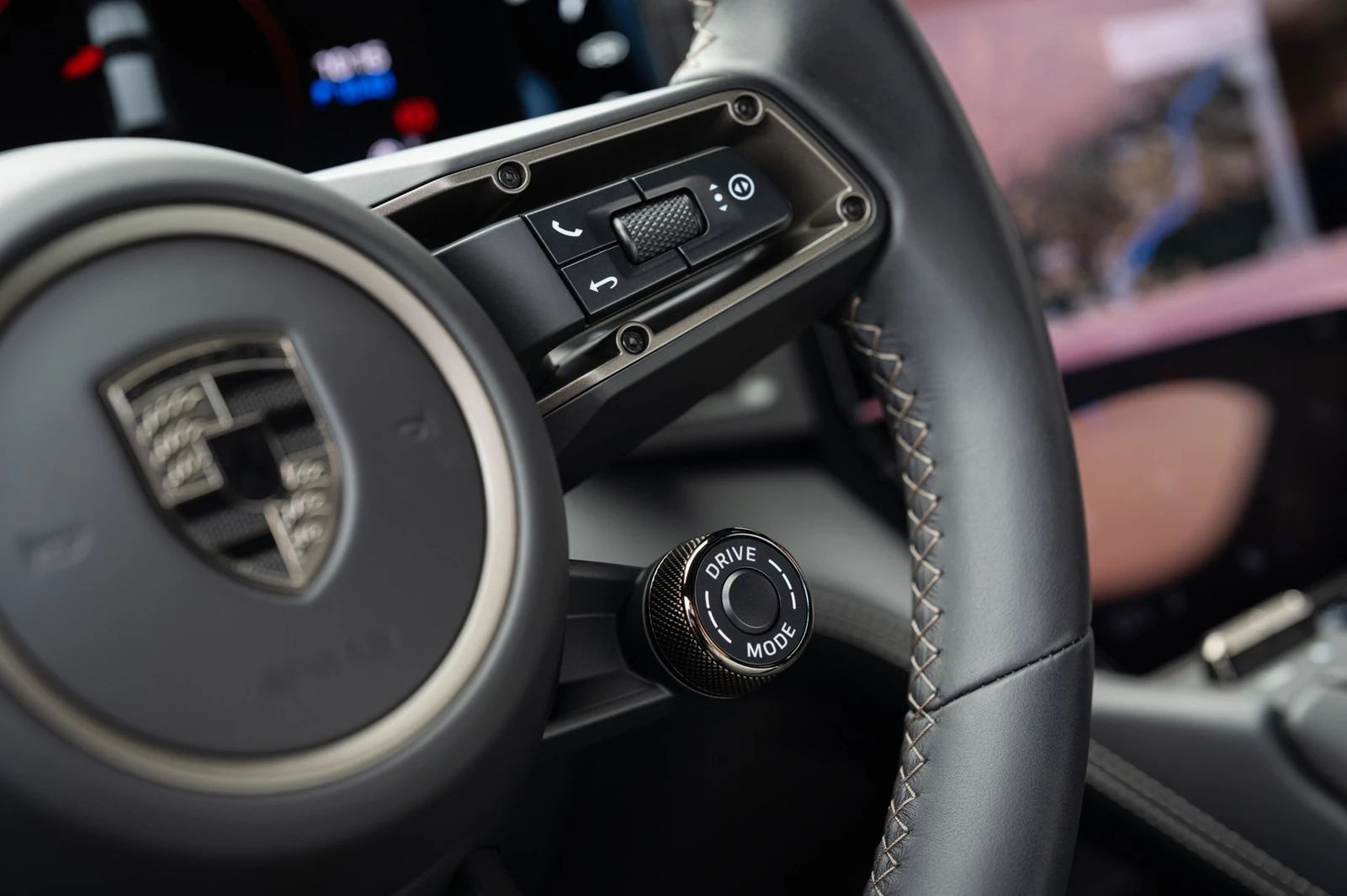 Porsche Cayenne Turbo Electric