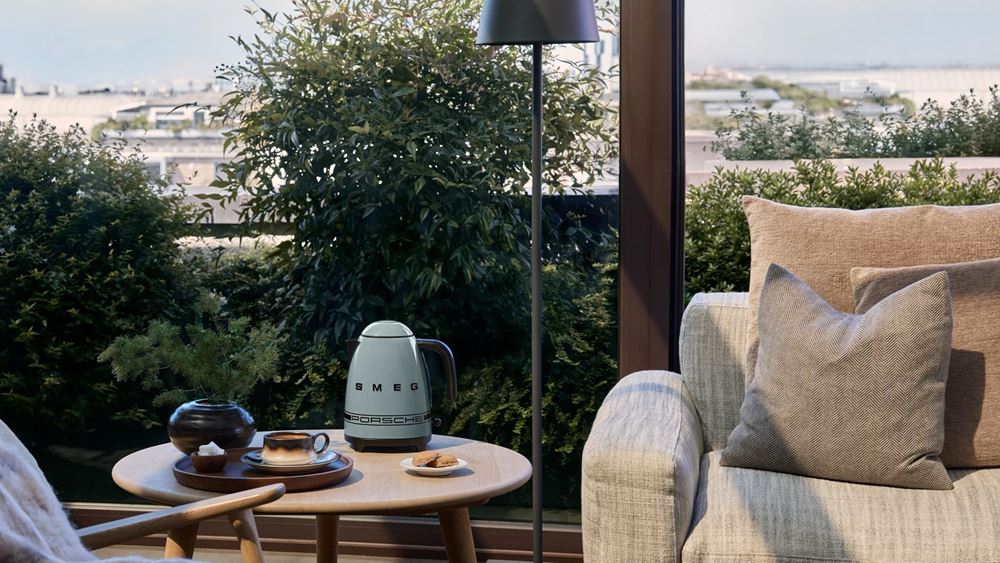 Porsche x Smeg 2025