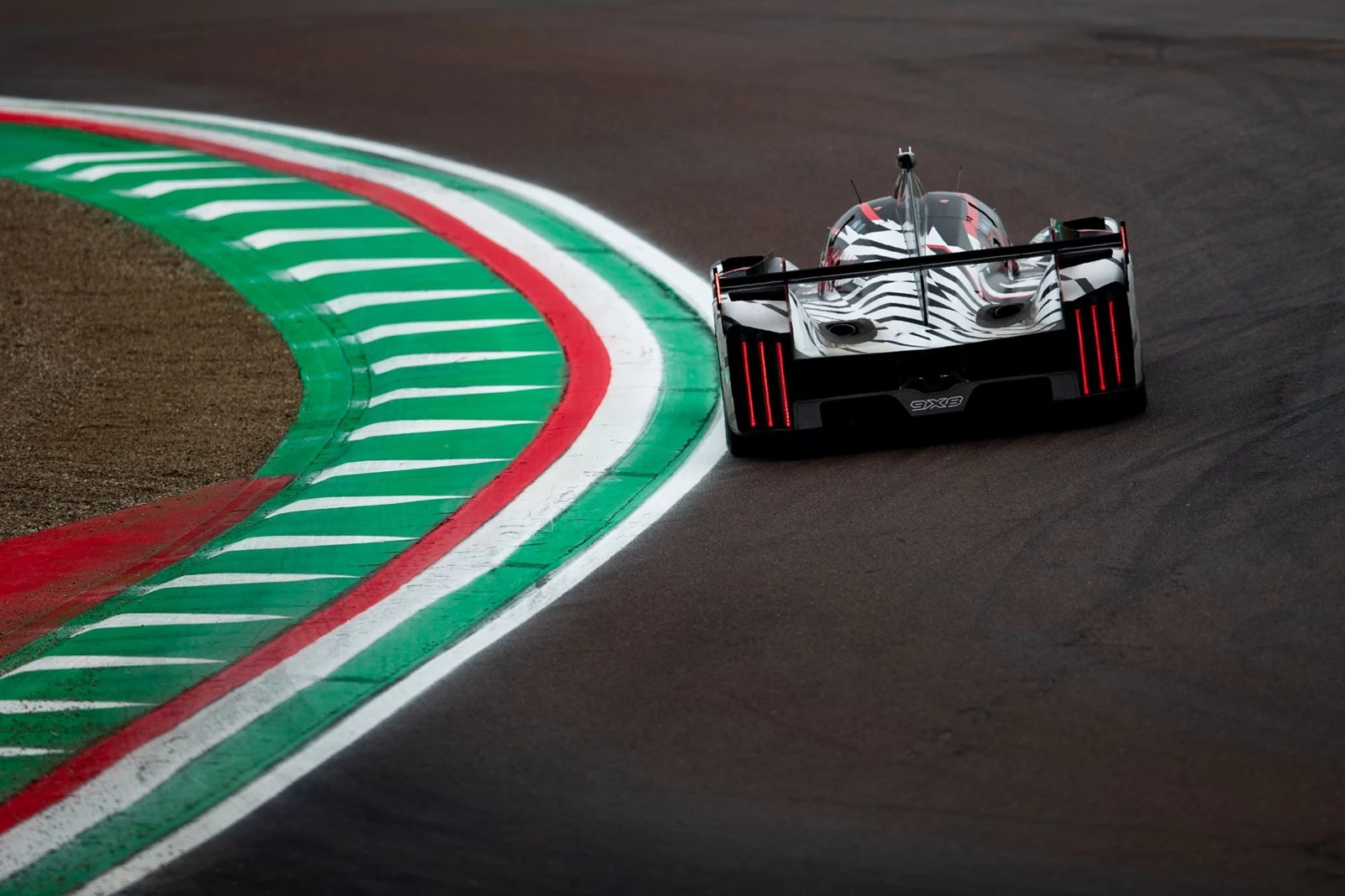 Peugeot 9X8 WEC Imola Prologue