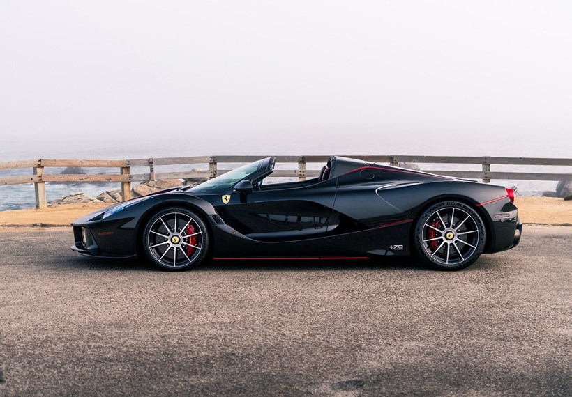 Ferrari LaFerrari Aperta
