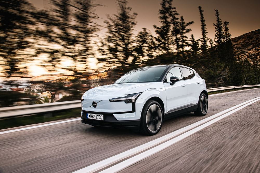 Volvo EX30 Mini SUV 2024