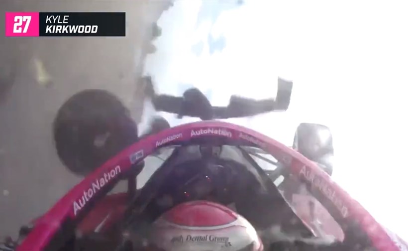 Indy500 Ατύχημα ιπτάμενος τροχός