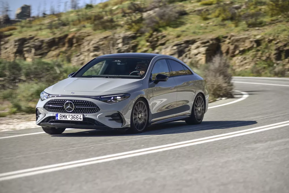 Mercedes-Benz CLA 200