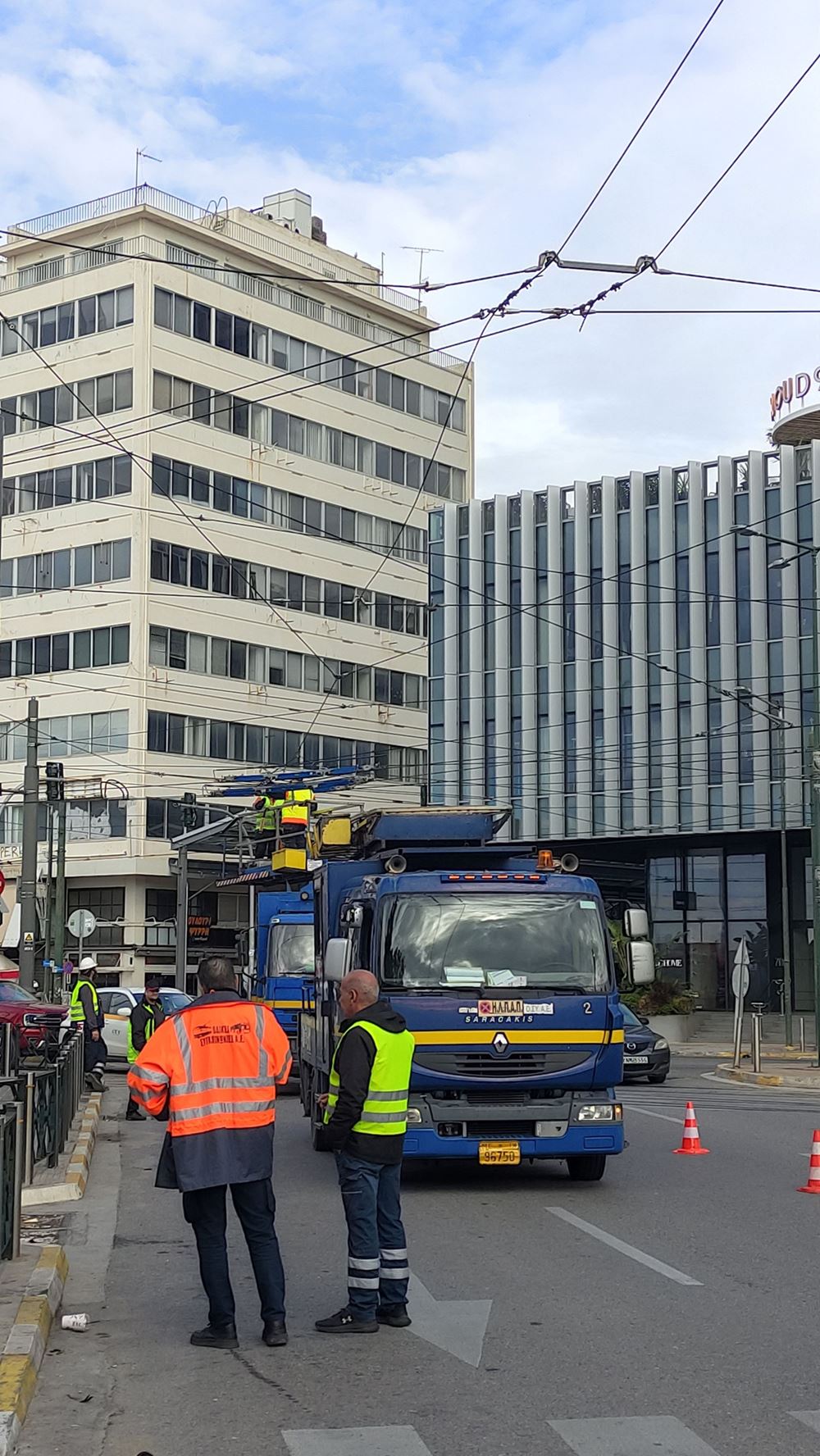 Τρολεϊ καλώδια πειραιάς