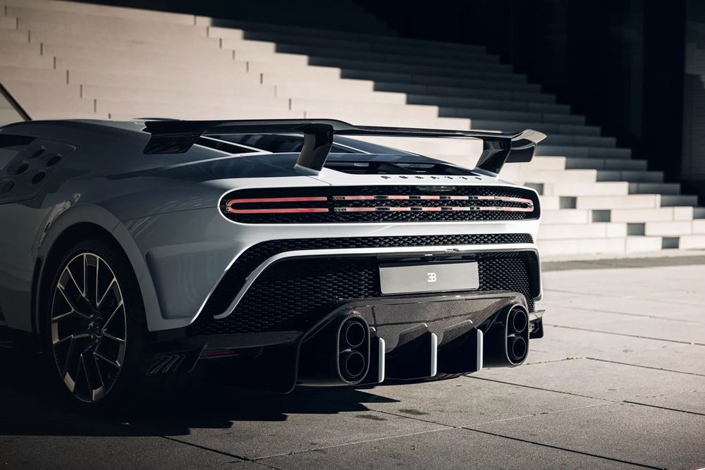 Bugatti Centodieci δημοπρασία