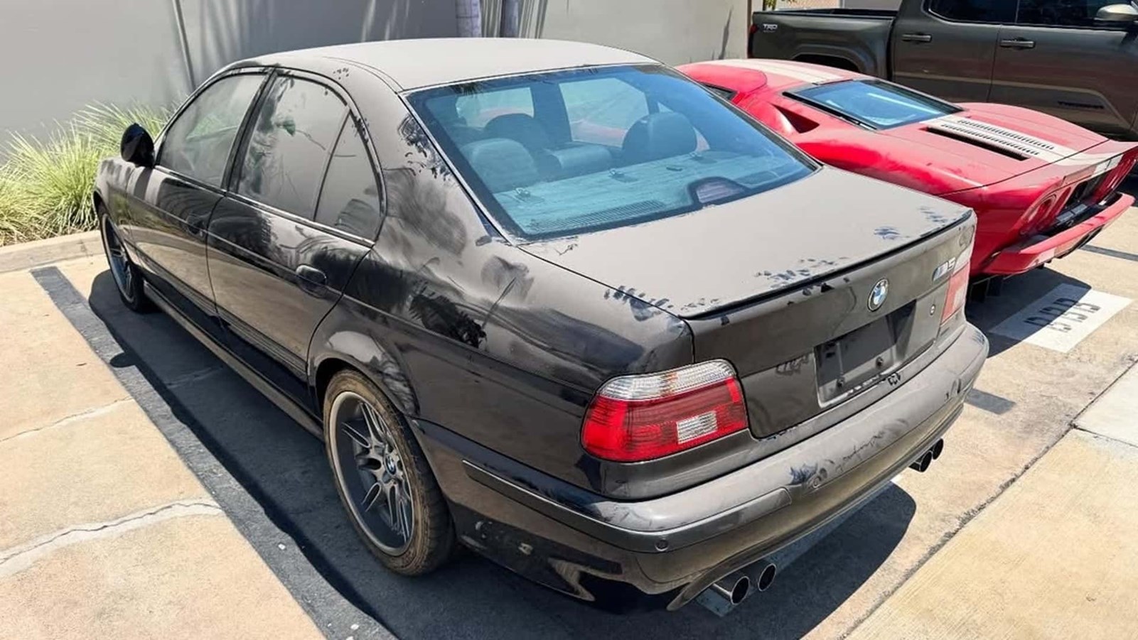 BMW M5 E39 garage