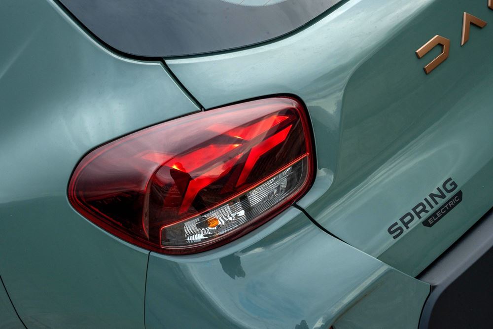 Dacia Spring Electric 65