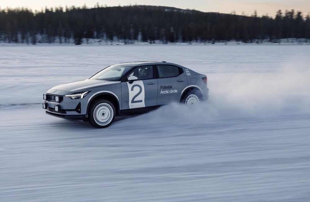 Polestar 2 Arctic Circle: Drift στον πάγο με ηλεκτρικό
