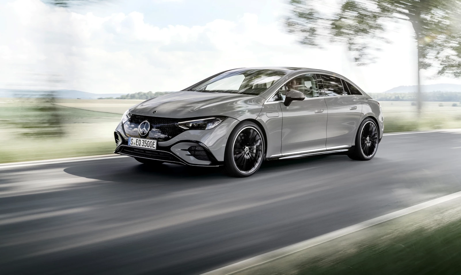 Mercedes EQE