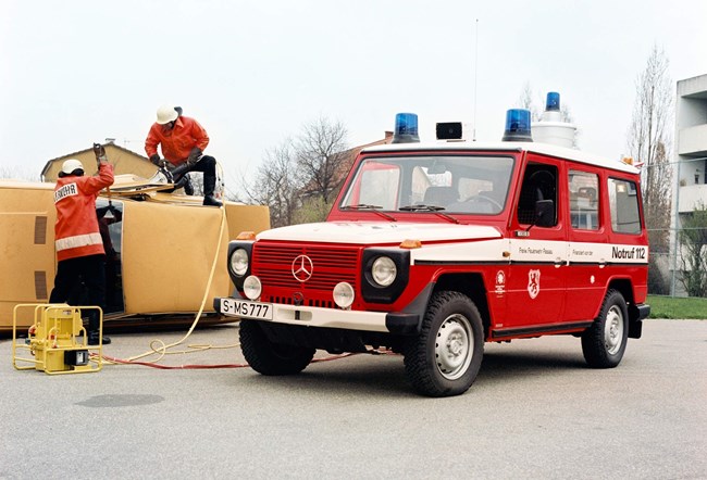 Mercedes-Benz 230 G DLRG version