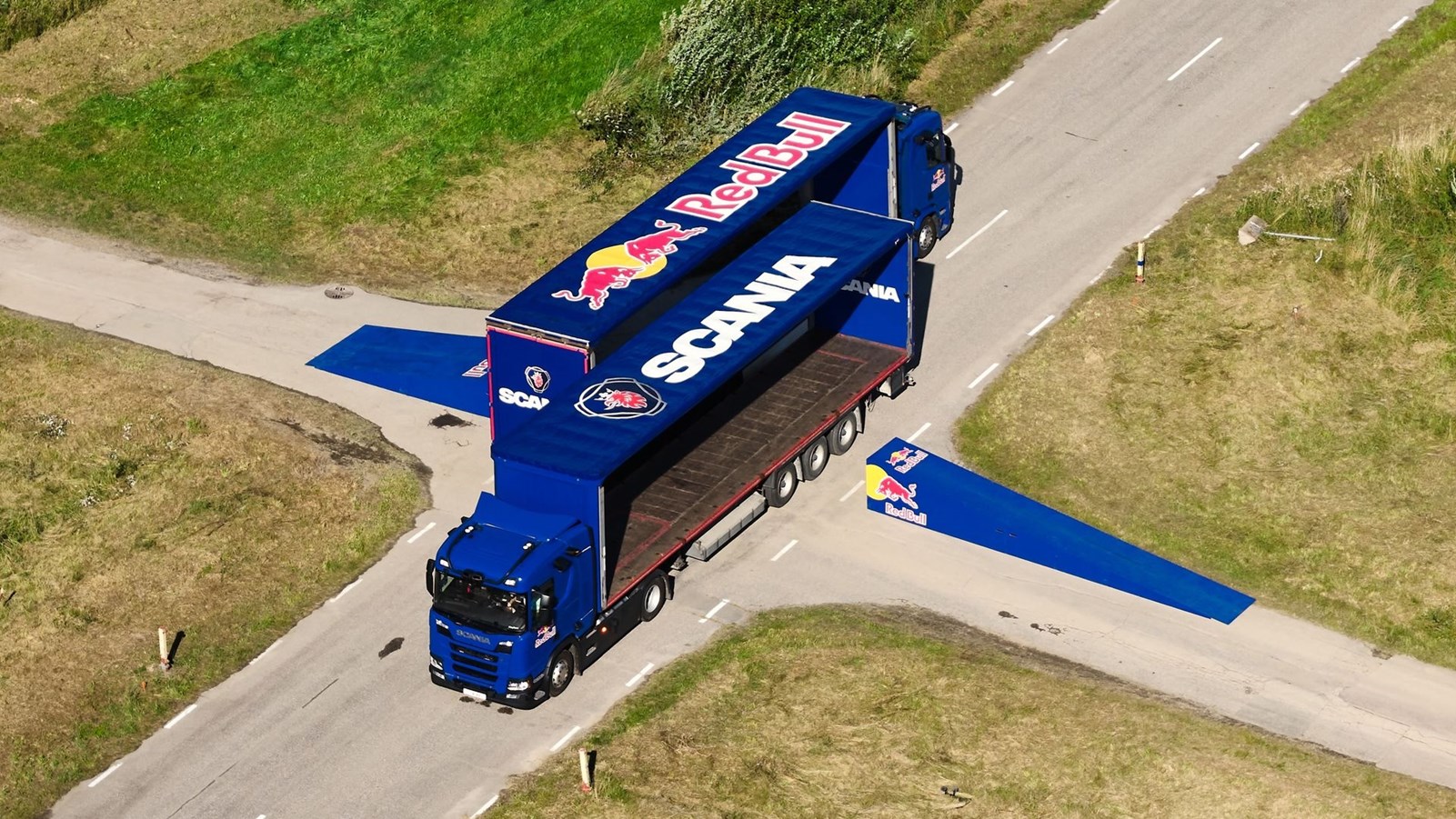 Red Bull ποδήλατο Scania Αυτόνομα φορτηγά