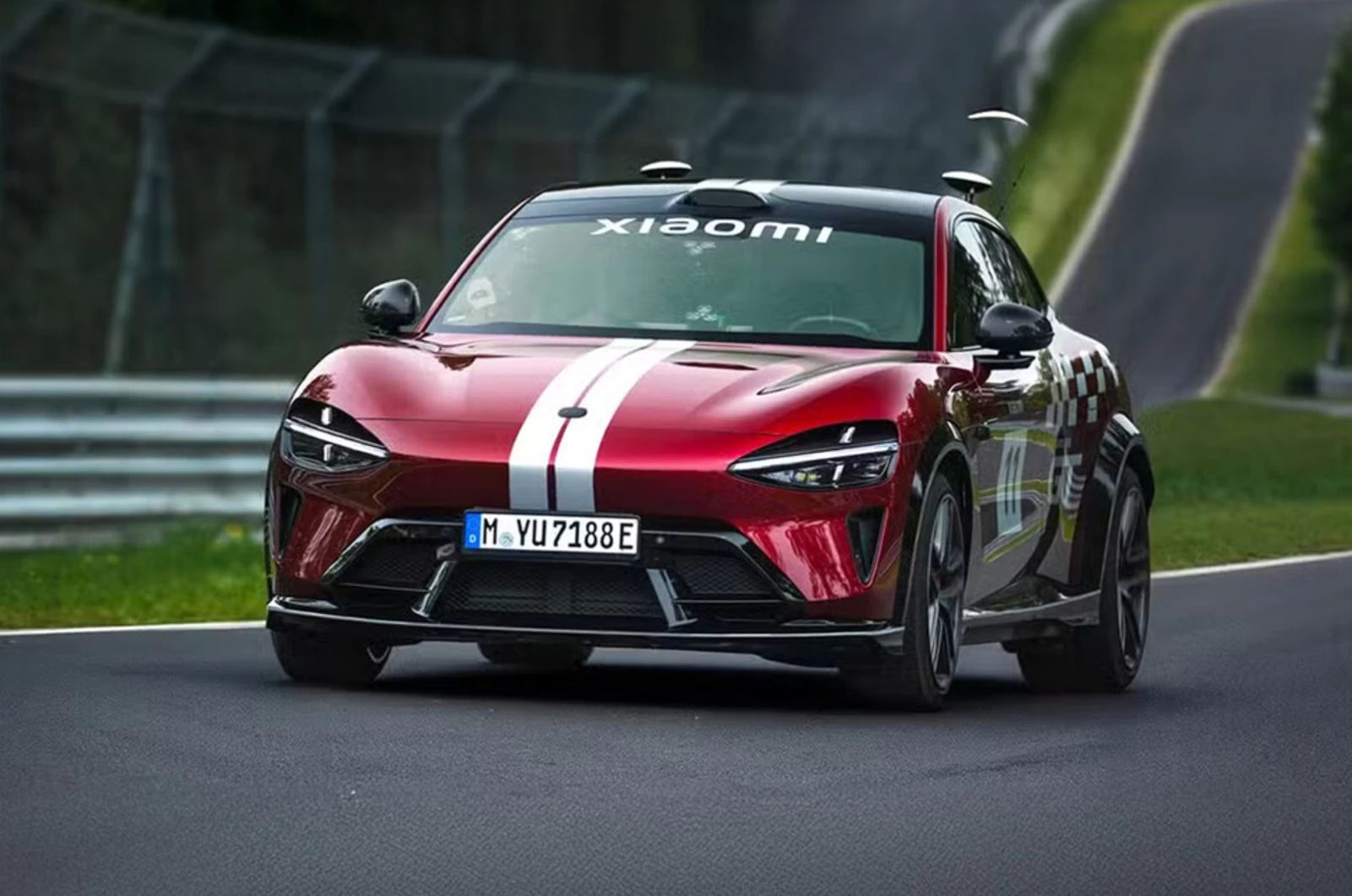 Xiaomi YU7 GT ρεκόρ αυτόνομου στο Nurburgring
