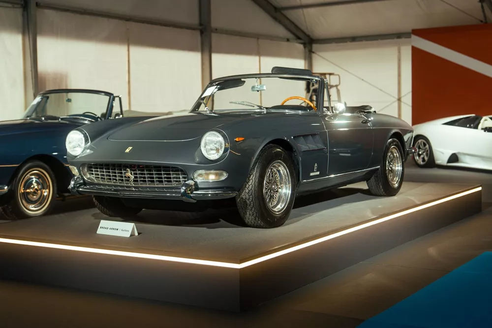 Ferrari 275 GTS