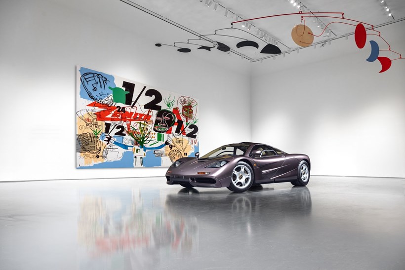 McLaren F1 Sotheby'S Sealed Δημοπρασία