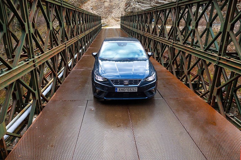 SEAT Ibiza ταξιδιωτικό Δυτικά Τζουμέρκα