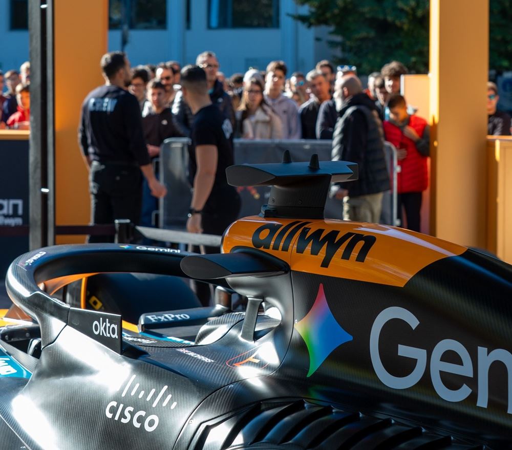 McLaren Roadshow Λάρισα