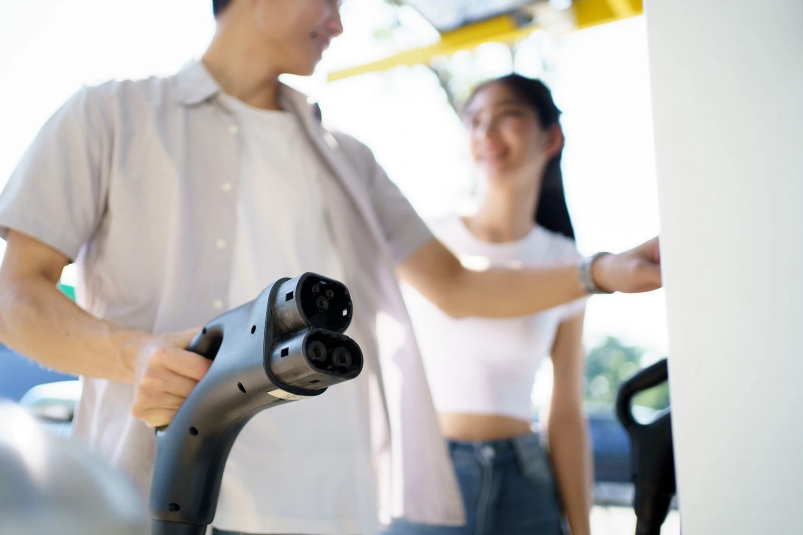 ταχυφόρτιση ηλεκτρικού οχήματος