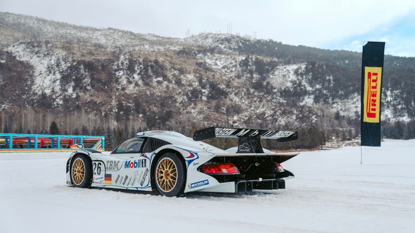 Porsche 911 GT1 Ice Race Aspen
