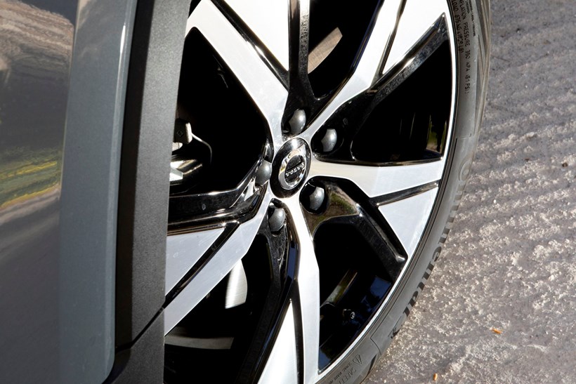 Volvo XC40 Recharge P6