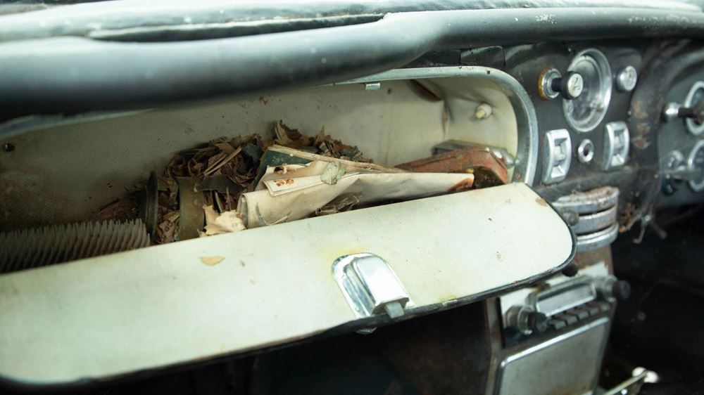 Aston Martin DB5 Vantage restoration