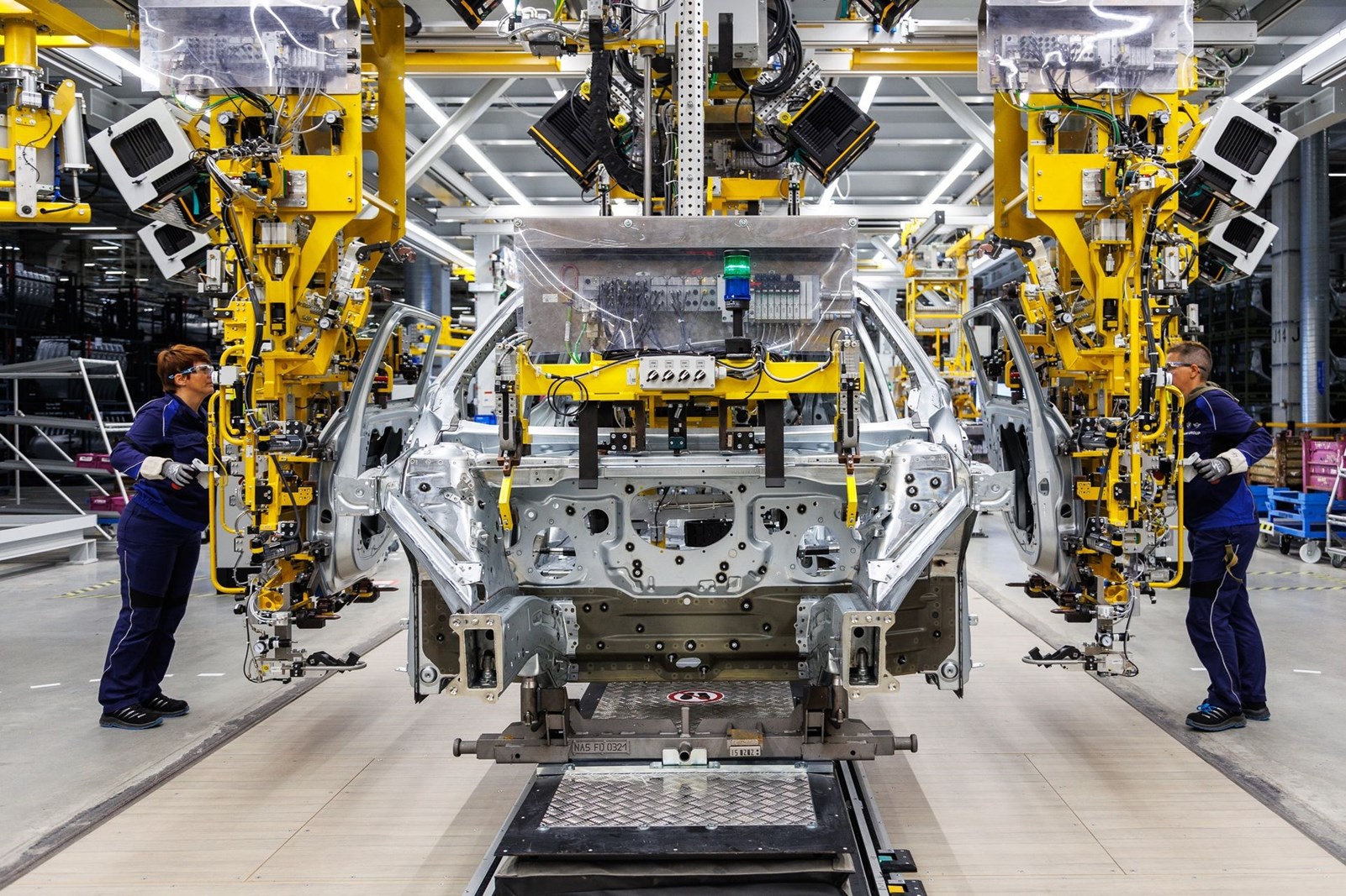 BMW iX3 γραμμή παραγωγής εργοστάσιο Debrecen Ουγγαρία