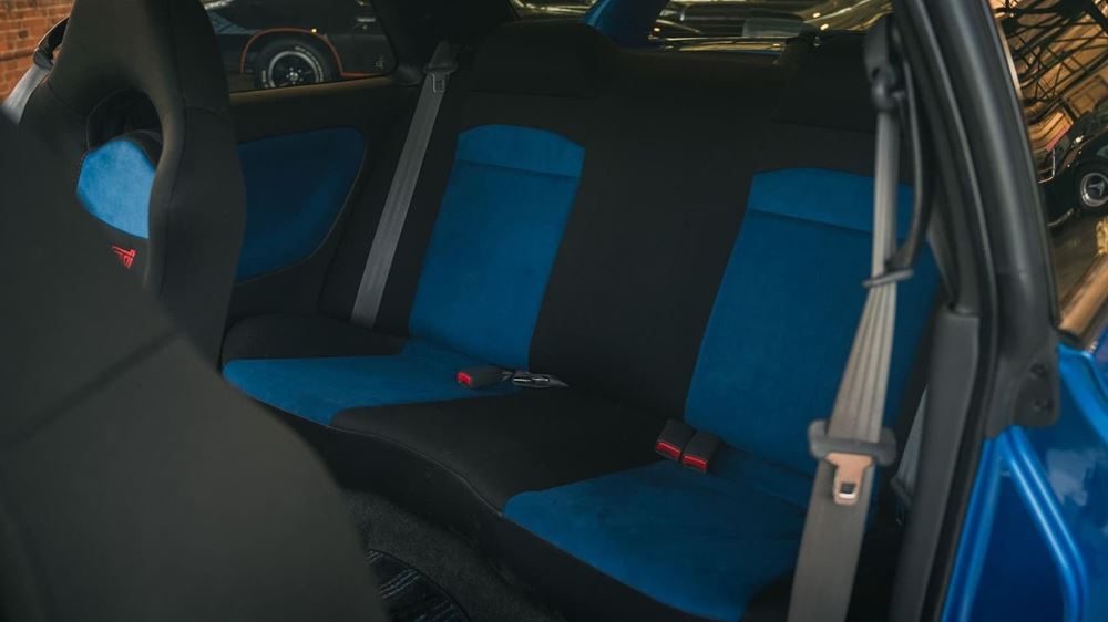 Subaru Impreza STI 22B