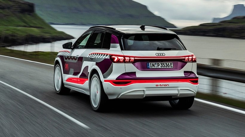 Audi Q6 e-tron 2024