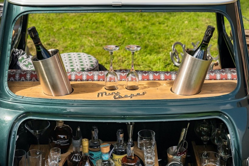 Κλασικό Mini γίνεται MiniBar
