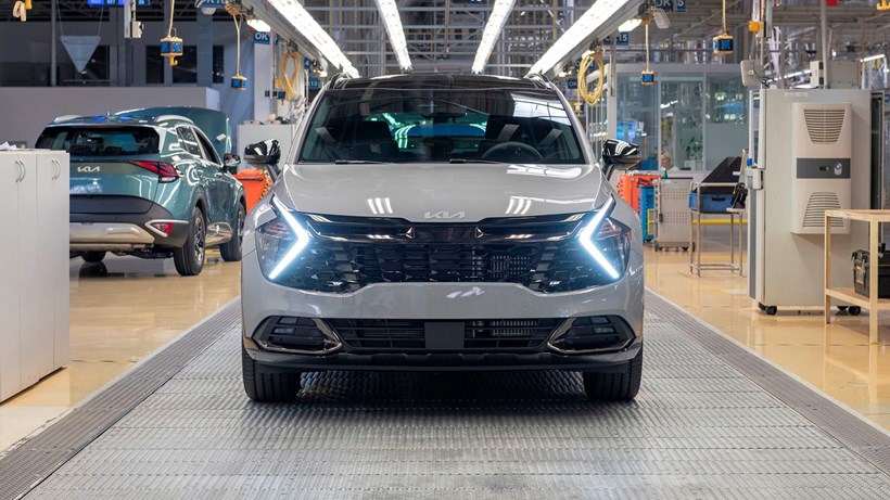 Kia ergostasio Zilina paragogi Sportage