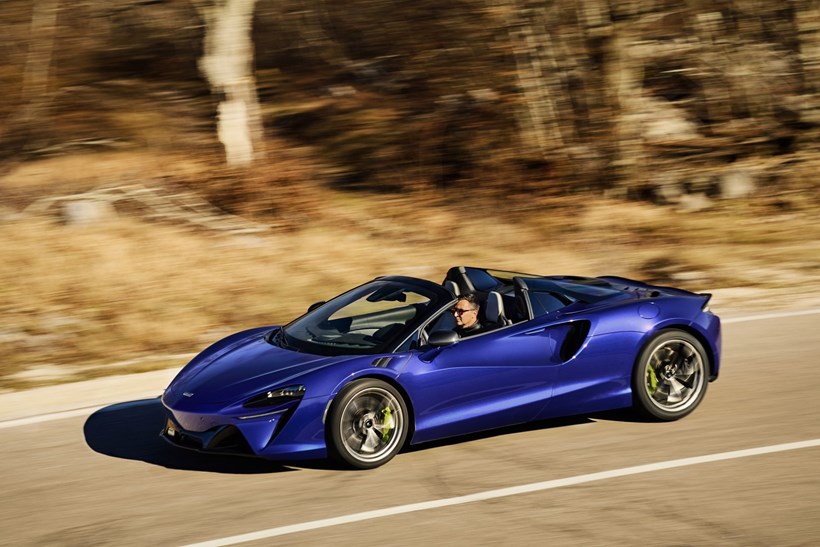 McLaren Artura Spider 2025