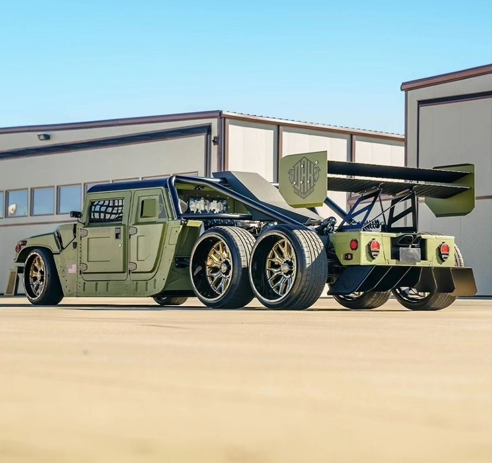 Humvee 6X6 Danton Art Kustoms Scottsdale 2024