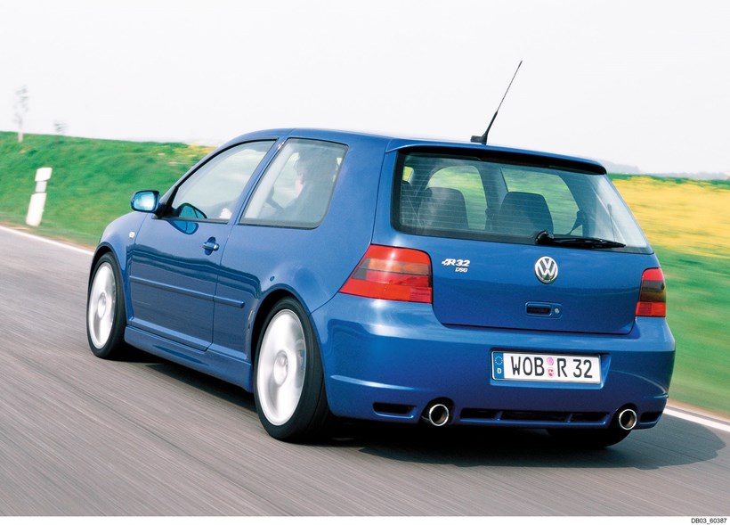 Volkswagen Golf R32 IV