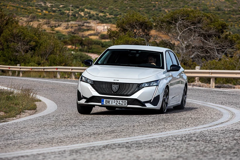 Peugeot 308 Hybrid 180 EAT8