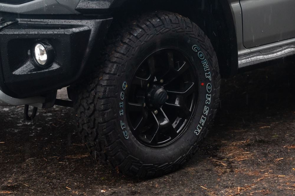 Suzuki Jimny 6x6