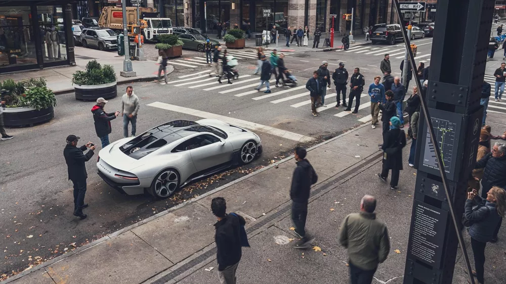 Porsche Mission S