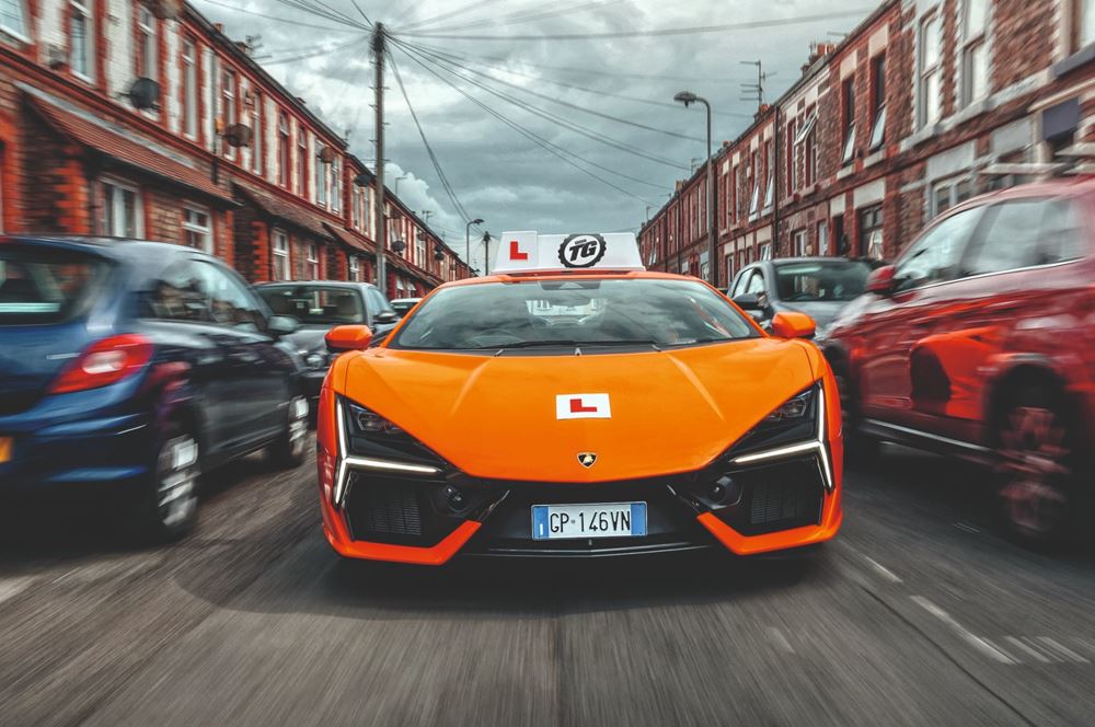 TopGear Lamboghini Revuelto