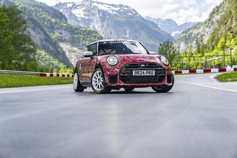 Mini John Cooper Works PRO Nurburgring 24HR