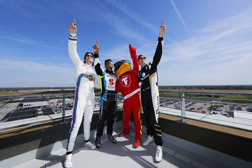 Ολική έκλειψη Σελήνης Indianapolis Motor Speedway Indycar