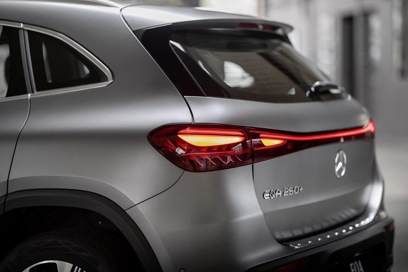 Mercedes EQA 2023