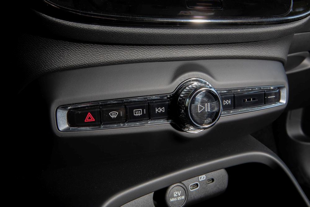 Volvo XC40 Recharge P6